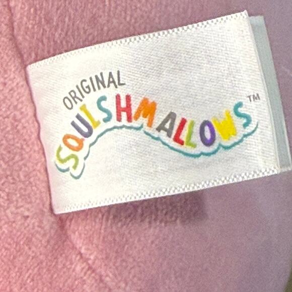 Squishmallow 8" Scarlet the Strawberry Valentine's Day Plush Toy - Picture 4 of 4